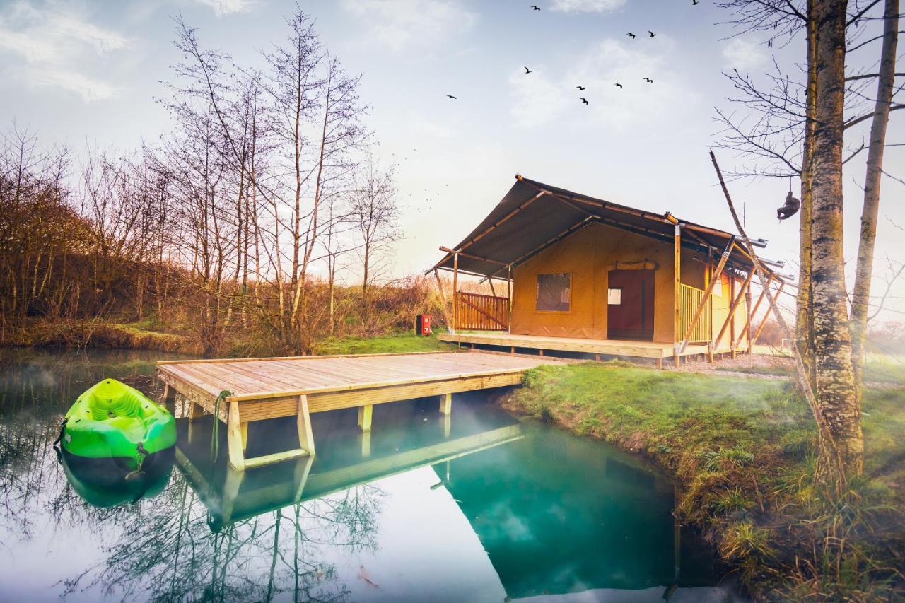Arcadia Safari Tent In Private 5 Acre Field เร็กซ์แฮม ภายนอก รูปภาพ
